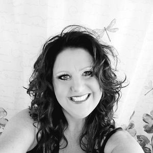 Meet your Posher, Candice